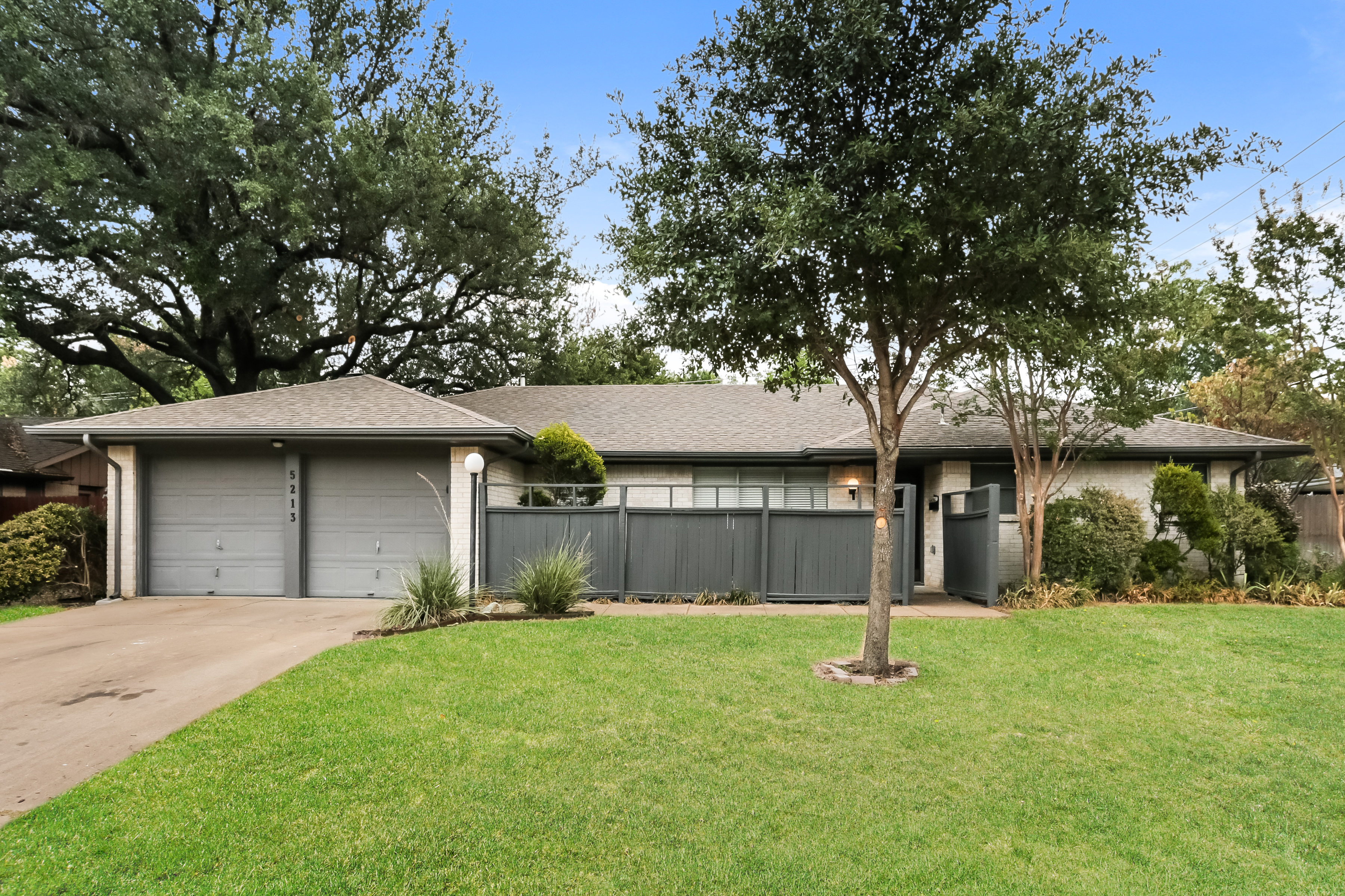 5213 SOUTH DR FORT WORTH, TX 76132